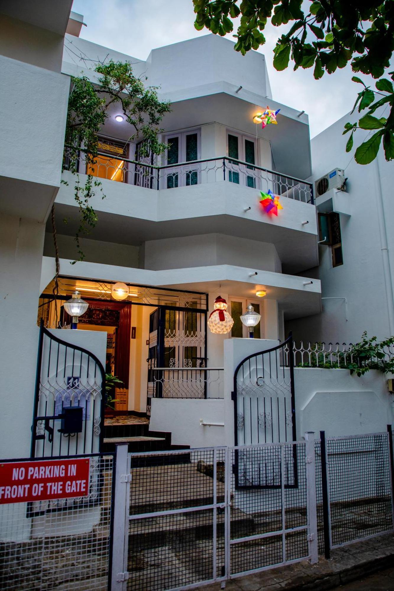 Maison Blanche Near Rock Beach 호텔 퐁디셰리 외부 사진