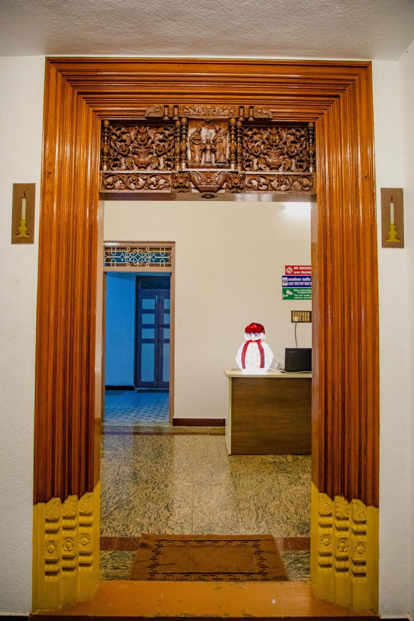 Maison Blanche Near Rock Beach 호텔 퐁디셰리 외부 사진